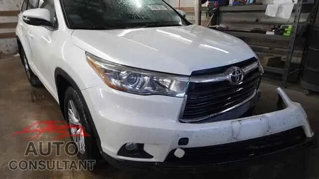 2016 TOYOTA HIGHLANDER Damaged VIN 5TDBKRFH8GS330075 – photo 14