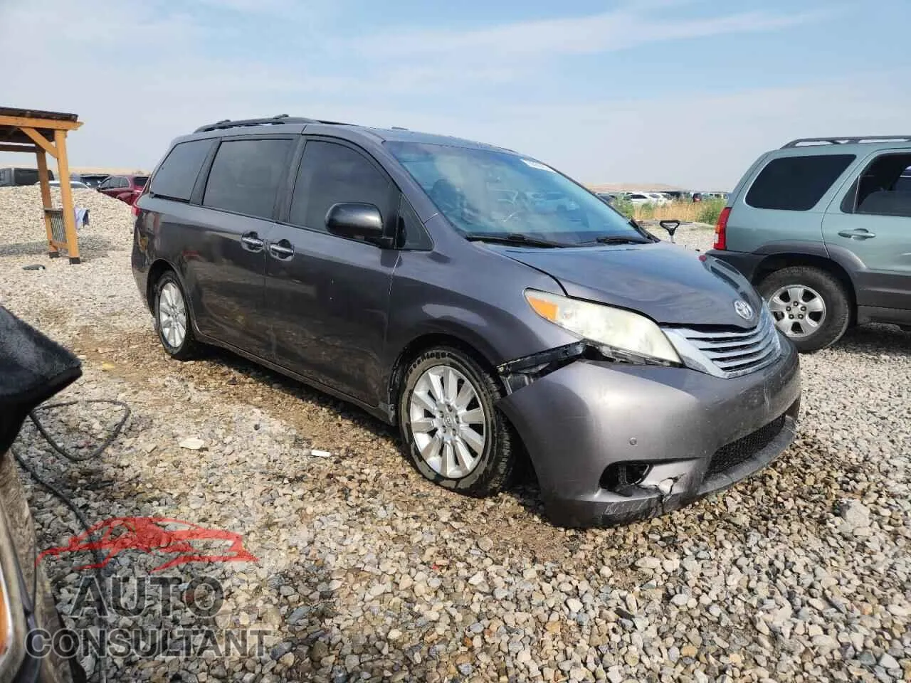 2011 TOYOTA All Models Damaged VIN 5TDDK3DC3BS011818 – dashboard