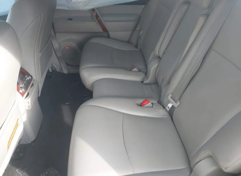 2012 TOYOTA Highlander Used VIN 5TDDK3EH1CS161485 – photo 17 2012 TOYOTA Highlander Used VIN 5TDDK3EH1CS161485 – photo 17
