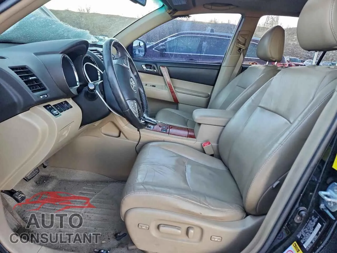 2010 TOYOTA HIGHLANDER Damaged VIN 5TDDK3EH5AS028905 – exterior detail 2010 TOYOTA HIGHLANDER Damaged VIN 5TDDK3EH5AS028905 – exterior detail