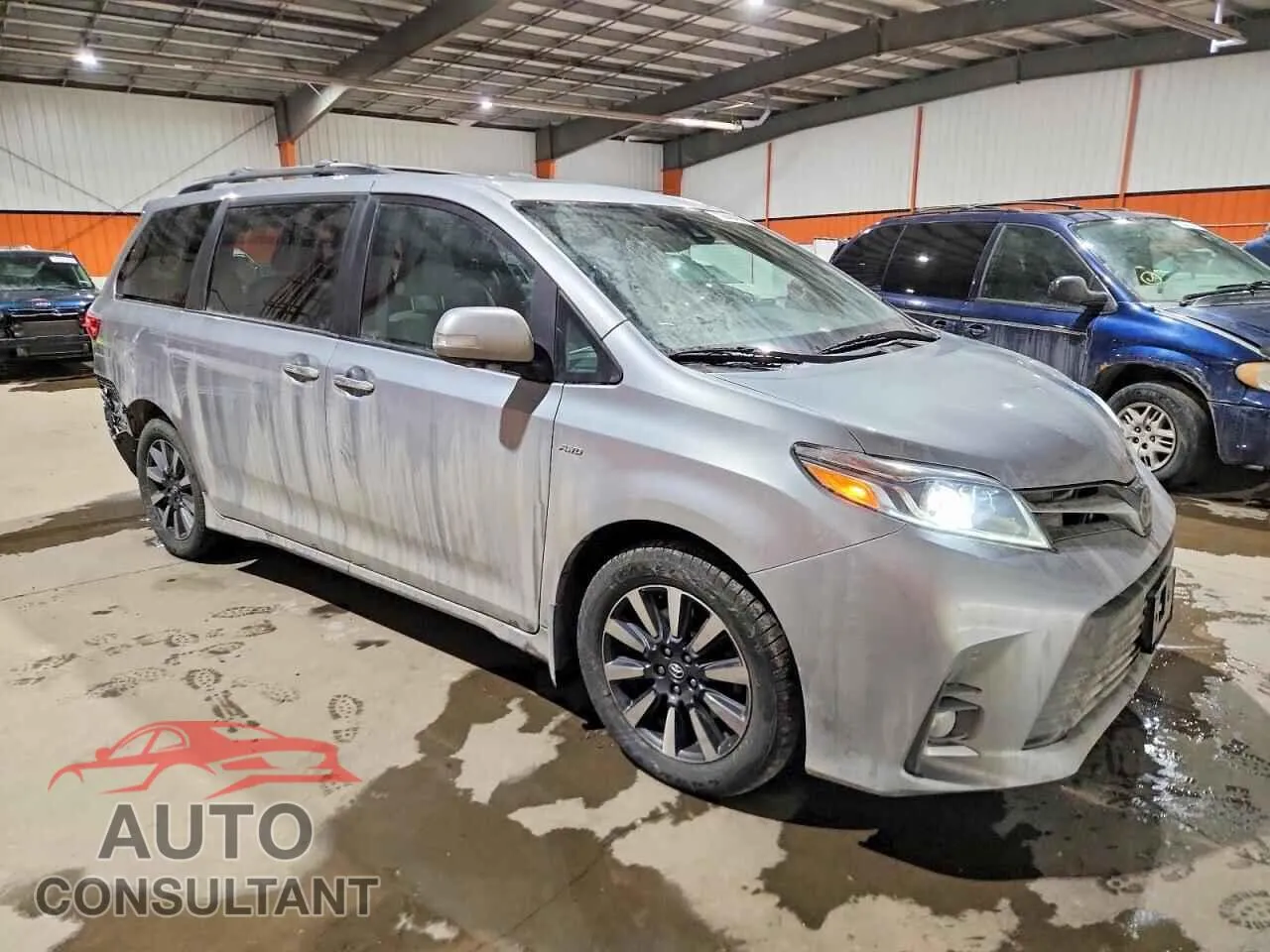 2018 TOYOTA All Models Damaged VIN 5TDDZ3DC4JS205168 – dashboard