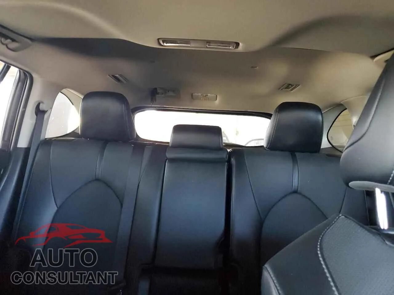 2022 TOYOTA HIGHLANDER Damaged VIN 5TDDZRBH1NS247630 – odometer reading