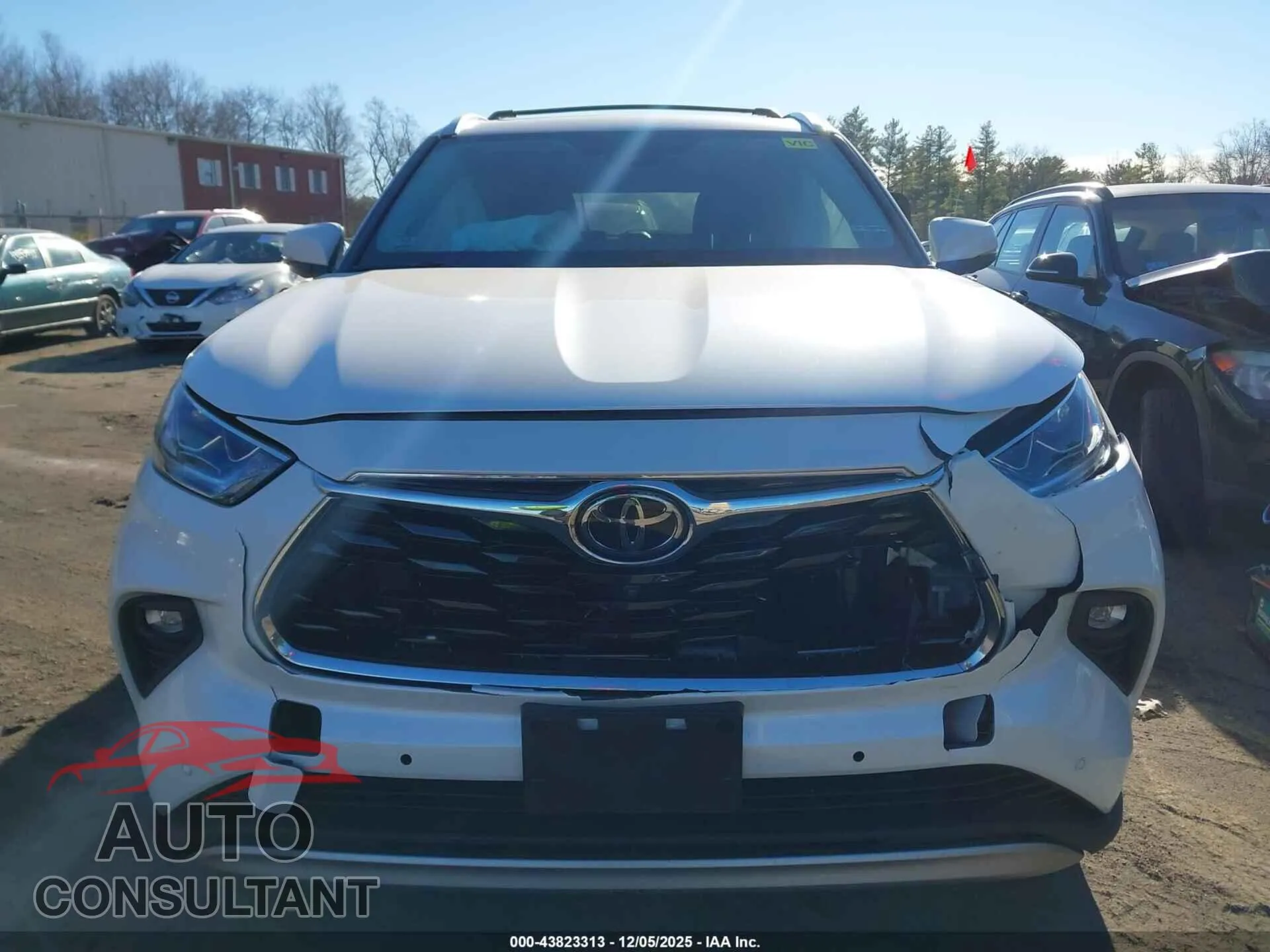 2020 TOYOTA HIGHLANDER Damaged VIN 5TDFZRBH9LS050467 – photo 12