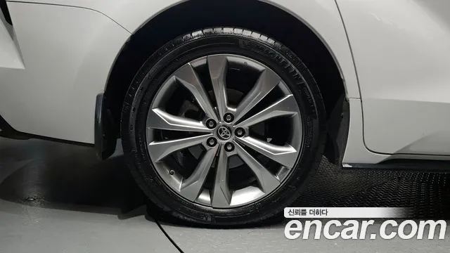 2024 Toyota Sienna 4th Gen 2.5 Hybrid 2WD Sold VIN 5TDGRKEC0RS205623 – photo 13