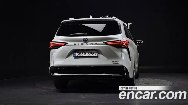 2024 Toyota Sienna 4th Gen 2.5 Hybrid 2WD Sold VIN 5TDGRKEC0RS205623 – photo 21