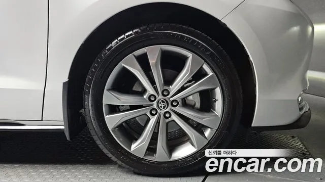 2024 Toyota Sienna 4th Gen 2.5 Hybrid 2WD Sold VIN 5TDGRKEC0RS205623 – photo 23