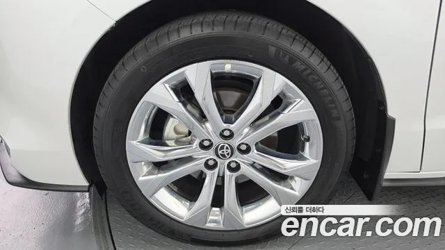 2023 Toyota Sienna 4th Gen 2.5 Hybrid 2WD Sold VIN 5TDGRKEC9PS148545 – photo 31