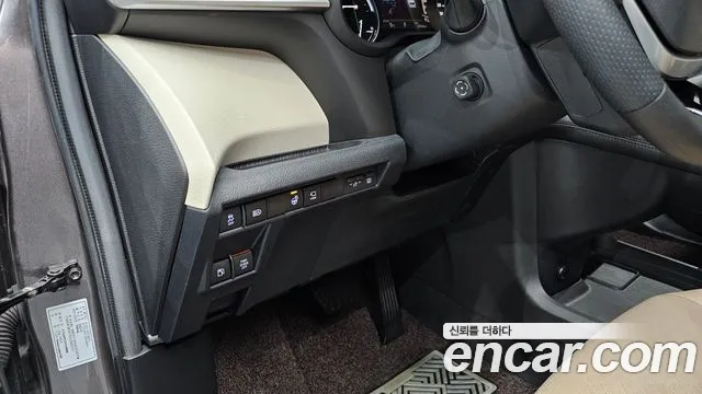 2023 Toyota Sienna 4th Gen 2.5 Hybrid 2WD Sold VIN 5TDGRKECXPS148442 – exterior detail