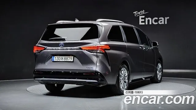 2023 Toyota Sienna 4th Gen 2.5 Hybrid 2WD Sold VIN 5TDGRKECXPS148442 – photo 19