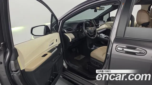 2022 Toyota Sienna 4th Gen 2.5 Hybrid Awd Sold VIN 5TDGSKFC2NS039649 – front exterior