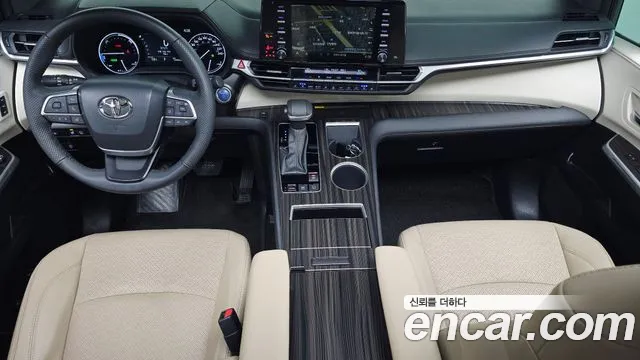 2024 Toyota Sienna 4th Gen 2.5 Hybrid Awd Sold VIN 5TDGSKFC5RS111322 – front exterior