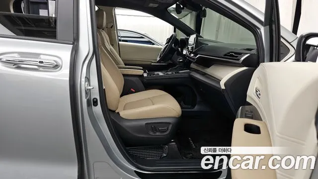 2024 Toyota Sienna 4th Gen 2.5 Hybrid AWD Sold VIN 5TDGSKFC7RS130714 – dashboard