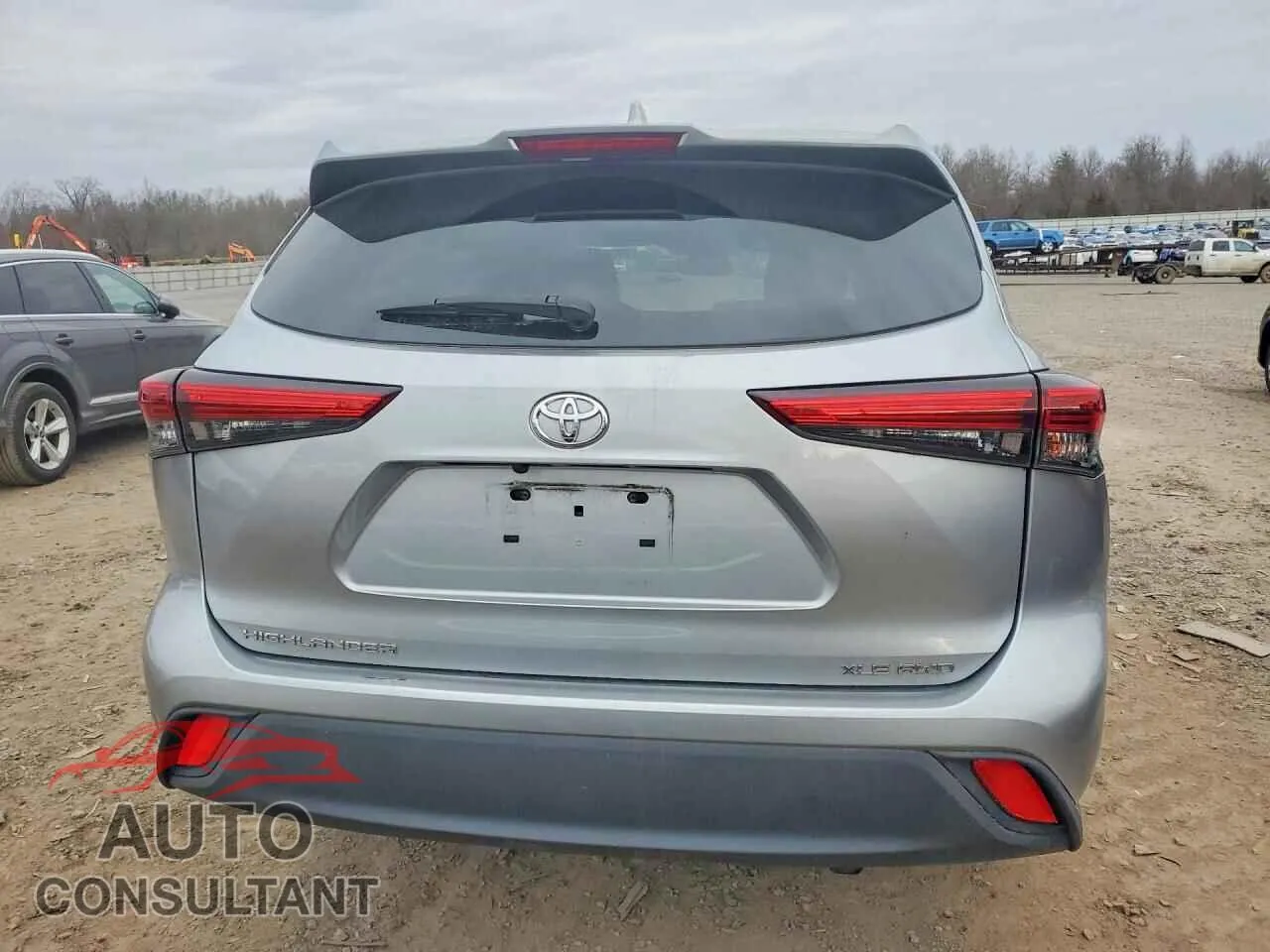 2021 TOYOTA HIGHLANDER Used VIN 5TDGZRBH2MS081968 – engine bay