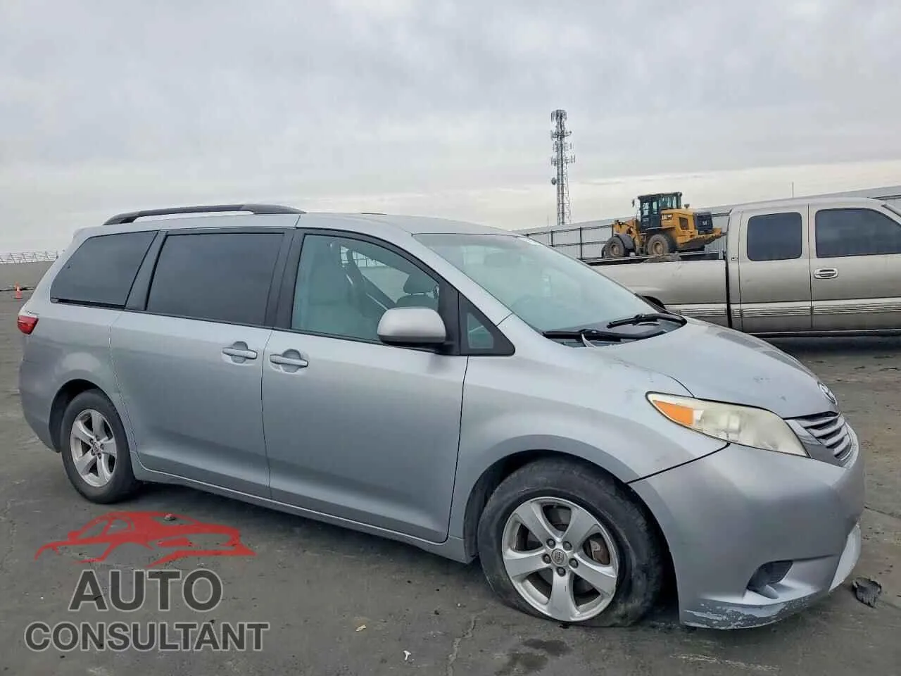 2015 TOYOTA All Models Damaged VIN 5TDKK3DC2FS573299 – dashboard
