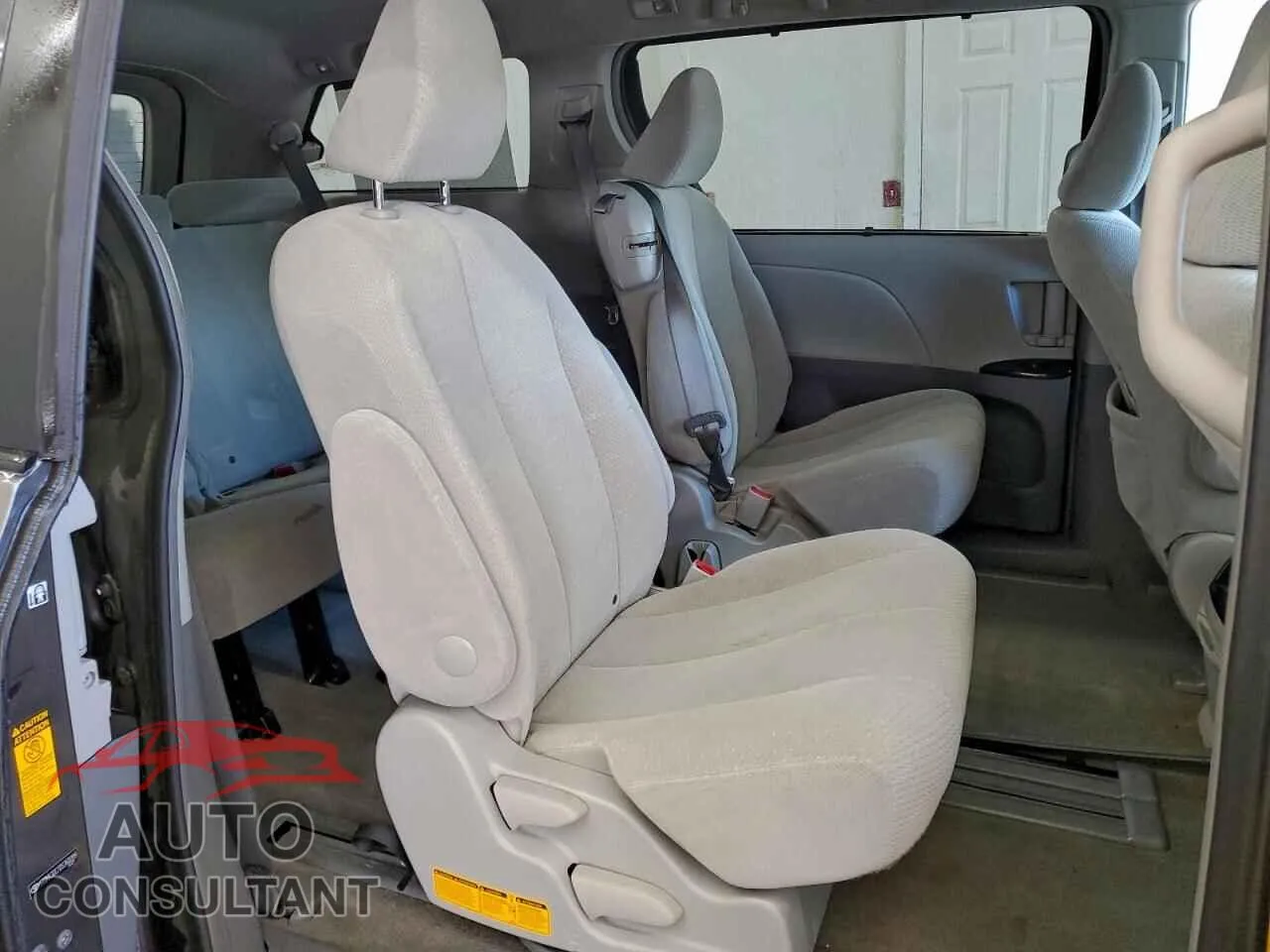 2013 TOYOTA All Models Damaged VIN 5TDKK3DC7DS360099 – photo 11