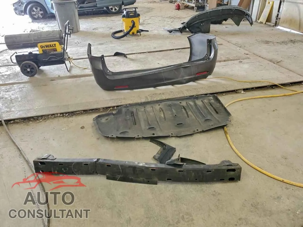 2013 TOYOTA All Models Damaged VIN 5TDKK3DC7DS360099 – photo 13