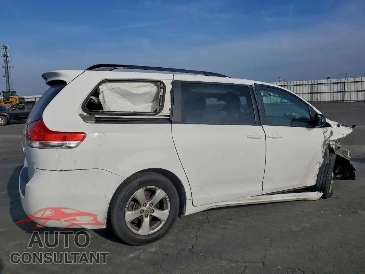 2014 TOYOTA All Models Damaged VIN 5TDKK3DC7ES494628 – side profile