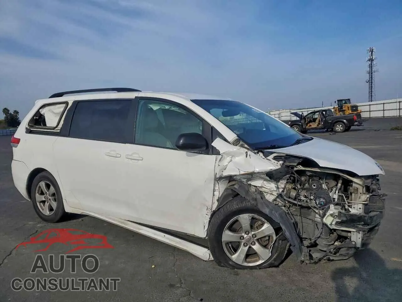 2014 TOYOTA All Models Damaged VIN 5TDKK3DC7ES494628 – dashboard