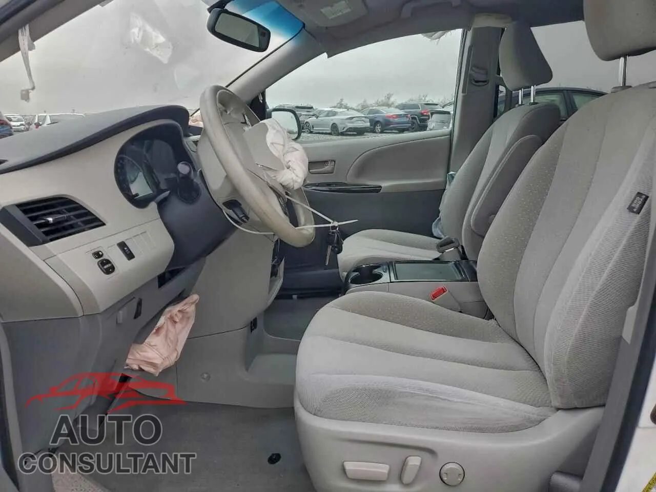 2014 TOYOTA All Models Damaged VIN 5TDKK3DC7ES494628 – exterior detail