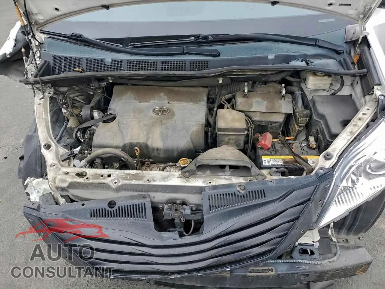 2014 TOYOTA All Models Damaged VIN 5TDKK3DC7ES494628 – photo 12