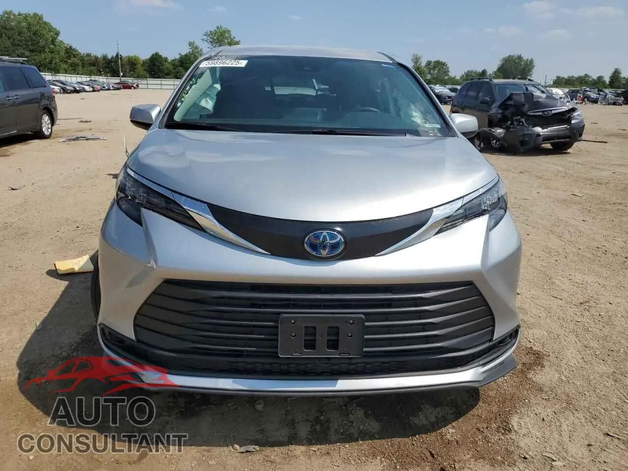 2024 TOYOTA All Models Damaged VIN 5TDKSKFC8RS140159 – interior seats 2024 TOYOTA All Models Damaged VIN 5TDKSKFC8RS140159 – interior seats