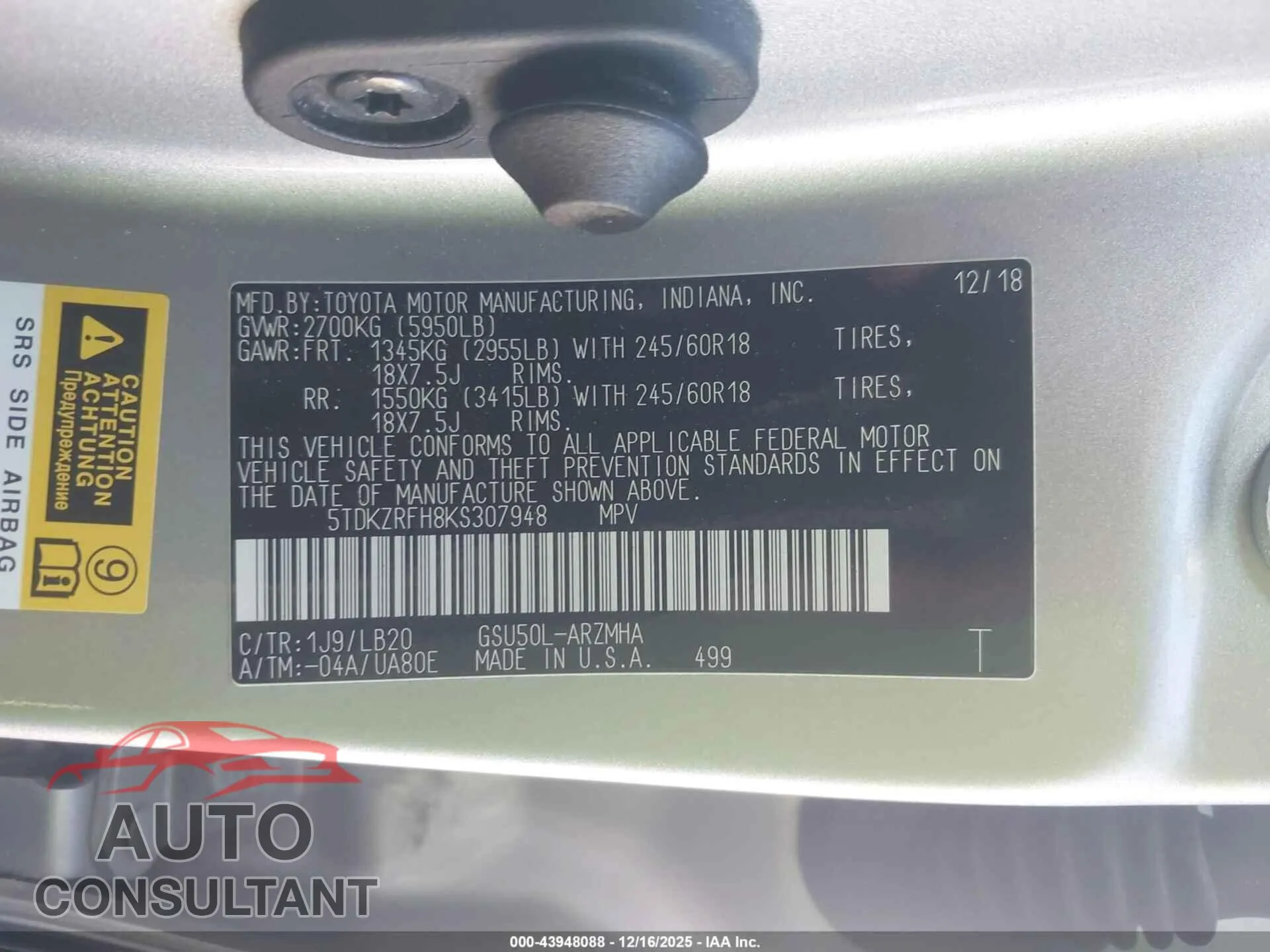 2019 TOYOTA HIGHLANDER Damaged VIN 5TDKZRFH8KS307948 – trunk area