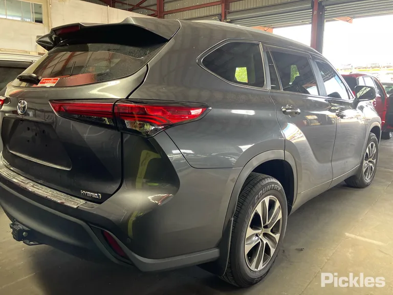2023 Toyota Kluger Used VIN 5TDLB3CH90S107801 – photo 17