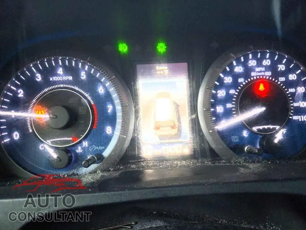 2015 TOYOTA All Models Damaged VIN 5TDYK3DC6FS683704 – trunk area