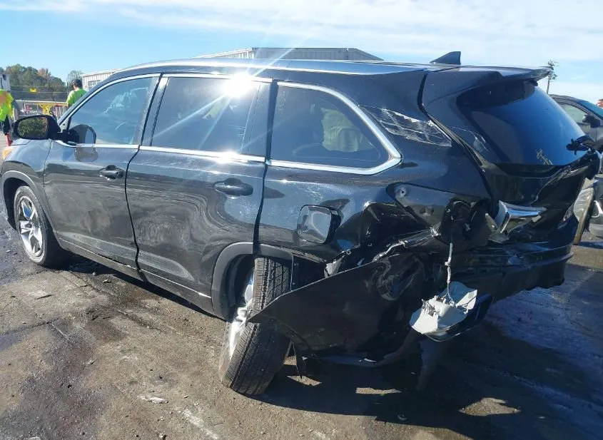 2016 TOYOTA Highlander Used VIN 5TDYKRFH2GS178742 – undercarriage 2016 TOYOTA Highlander Used VIN 5TDYKRFH2GS178742 – undercarriage