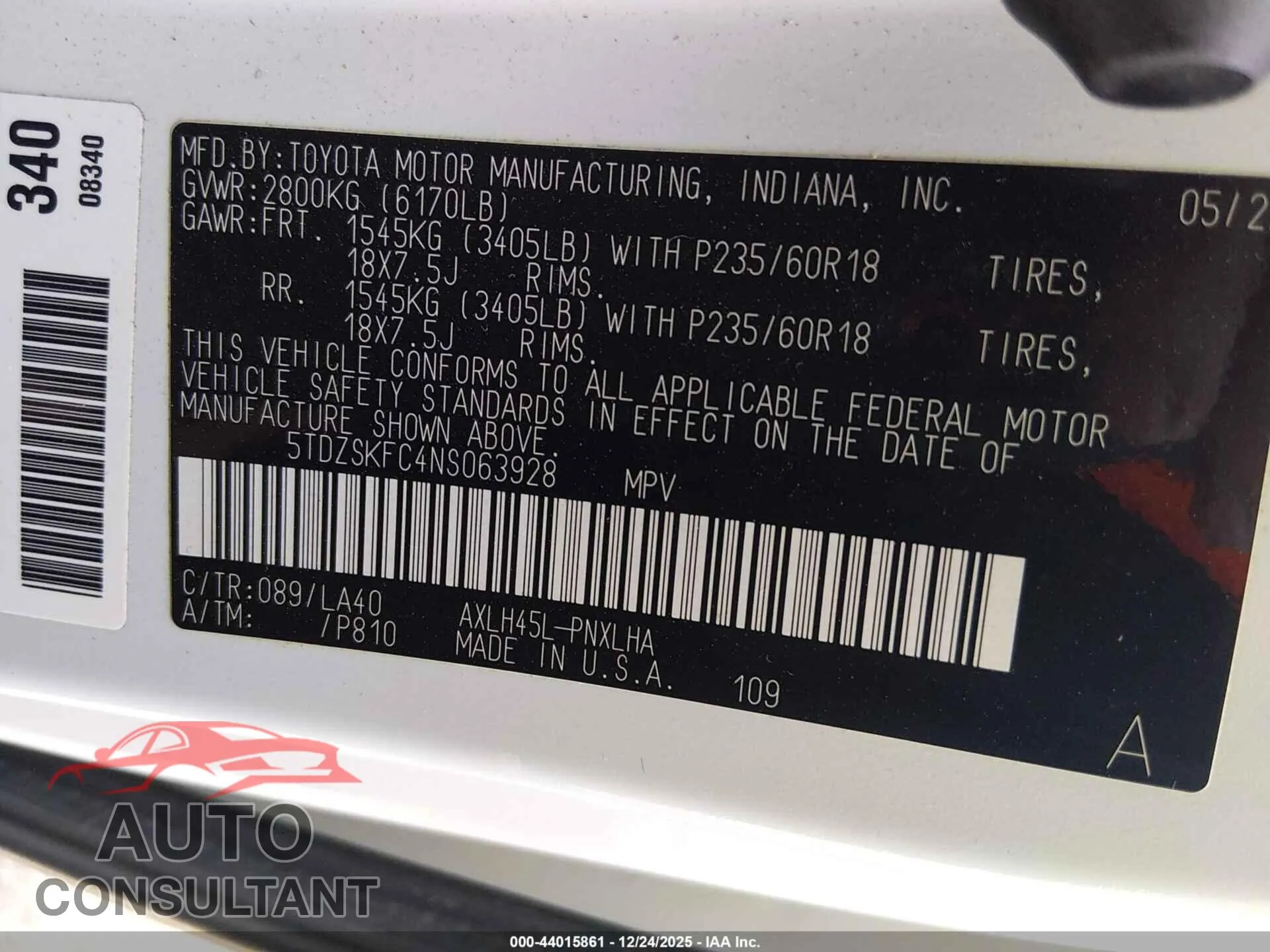 2022 TOYOTA SIENNA Damaged VIN 5TDZSKFC4NS063928 – trunk area