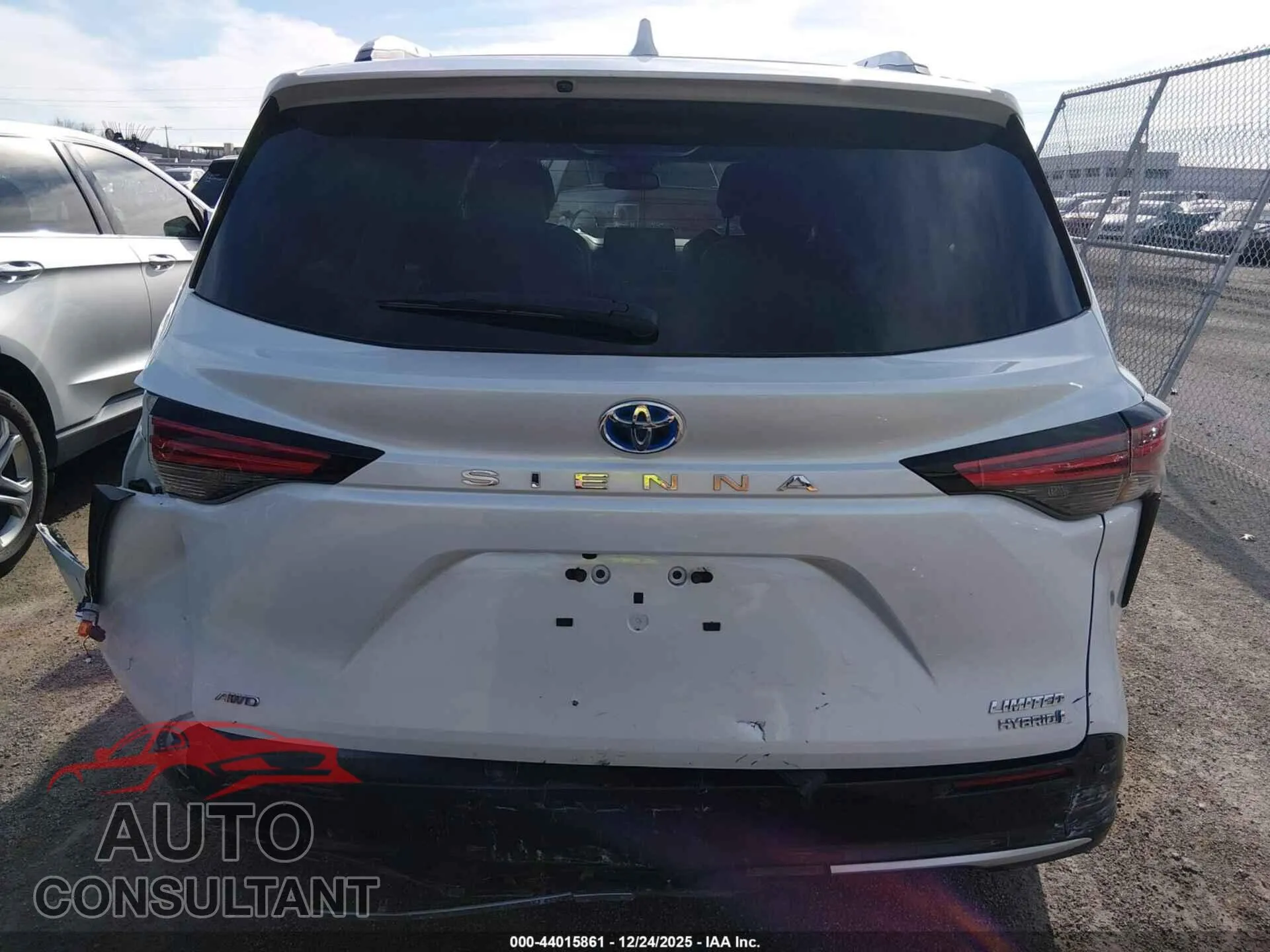 2022 TOYOTA SIENNA Damaged VIN 5TDZSKFC4NS063928 – photo 17