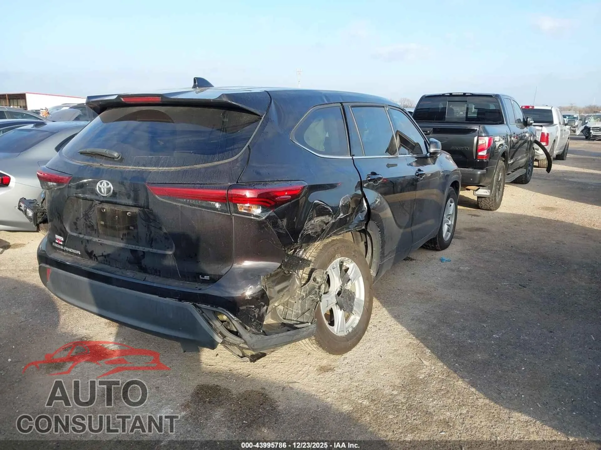 2021 TOYOTA HIGHLANDER Damaged VIN 5TDZZRAH8MS058625 – dashboard
