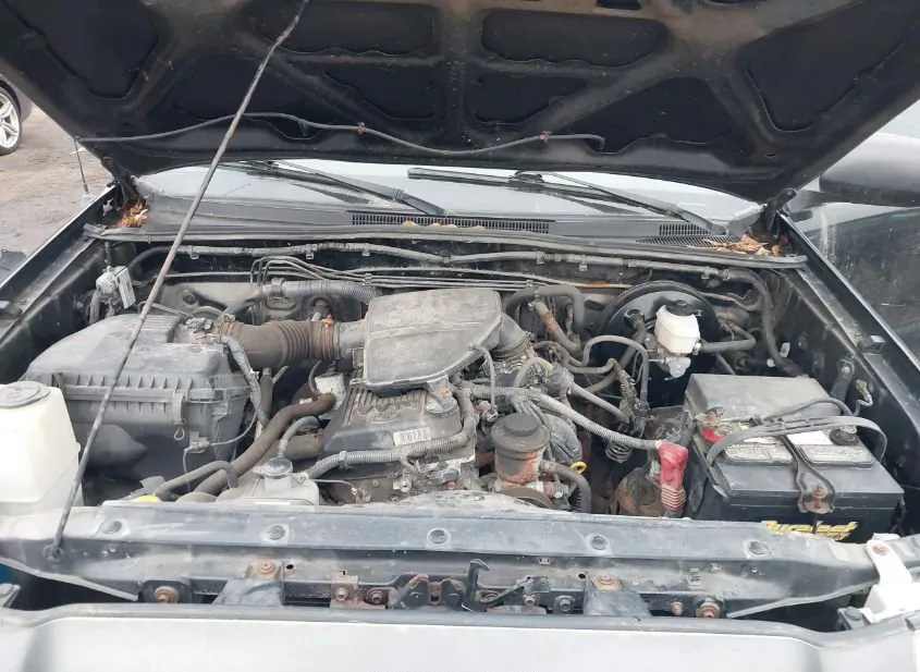 2006 TOYOTA Tacoma Used VIN 5TENX22N56Z262241 – exterior detail