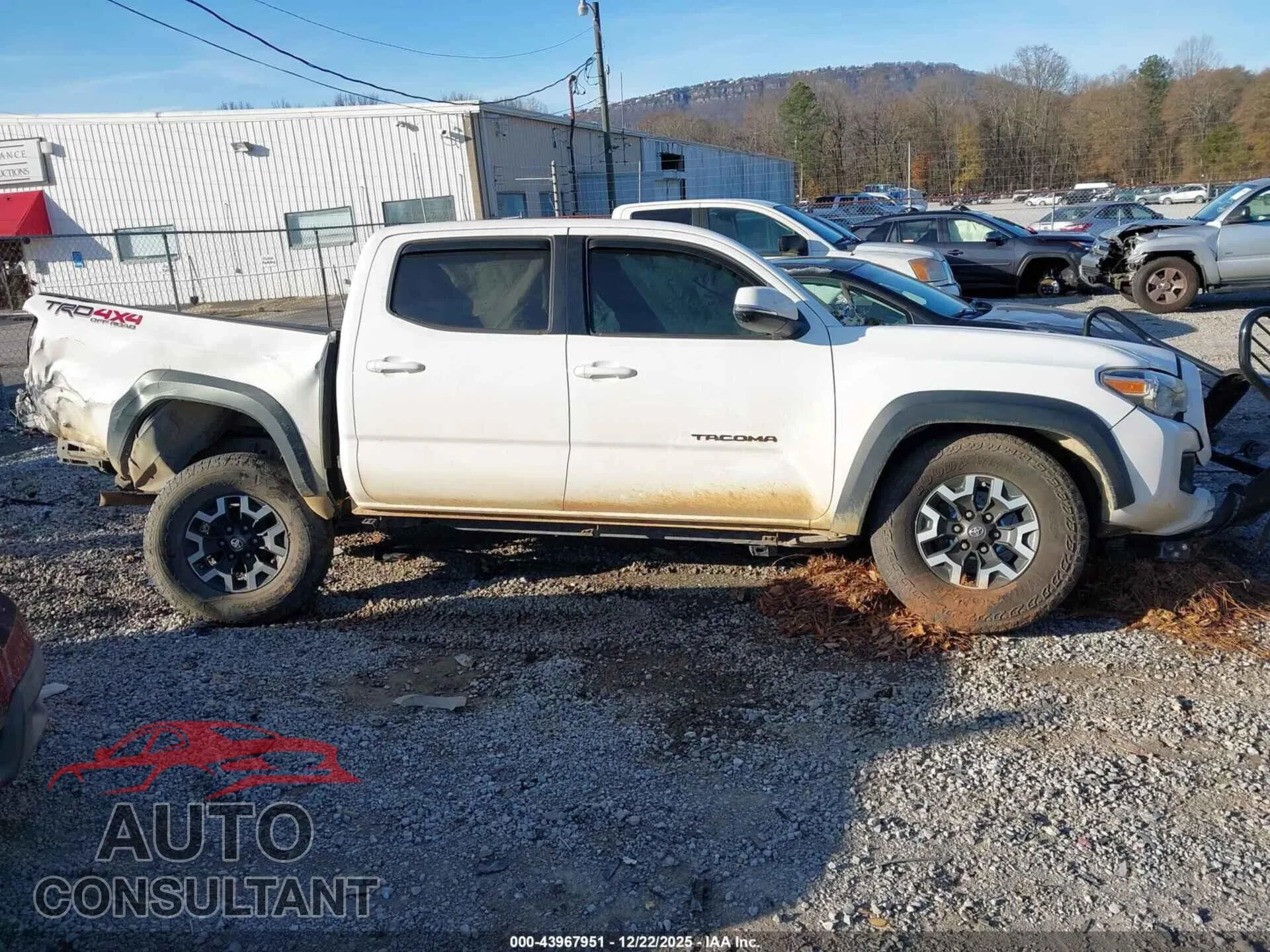2019 TOYOTA TACOMA Damaged VIN 5TFCZ5AN0KX177605 – photo 12