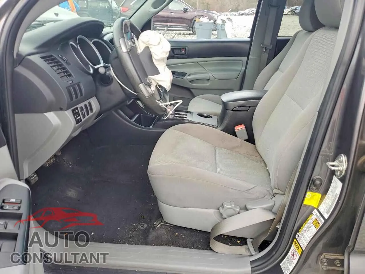 2014 TOYOTA TACOMA Damaged VIN 5TFJX4GN5EX031428 – exterior detail 2014 TOYOTA TACOMA Damaged VIN 5TFJX4GN5EX031428 – exterior detail