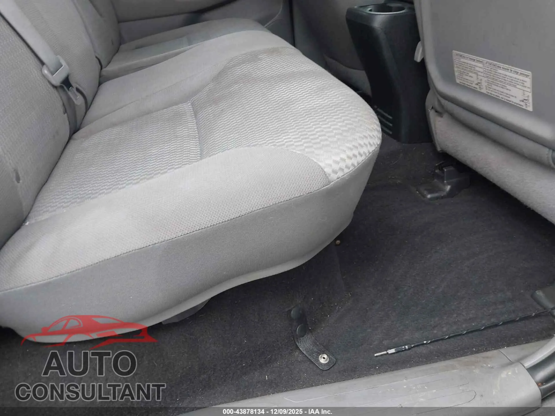 2013 TOYOTA TACOMA Damaged VIN 5TFMU4FN7DX018296 – undercarriage