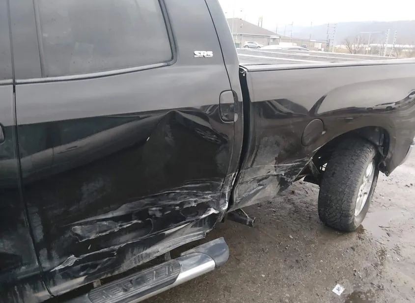 2012 TOYOTA Tundra Used VIN 5TFUW5F10CX255885 – photo 17