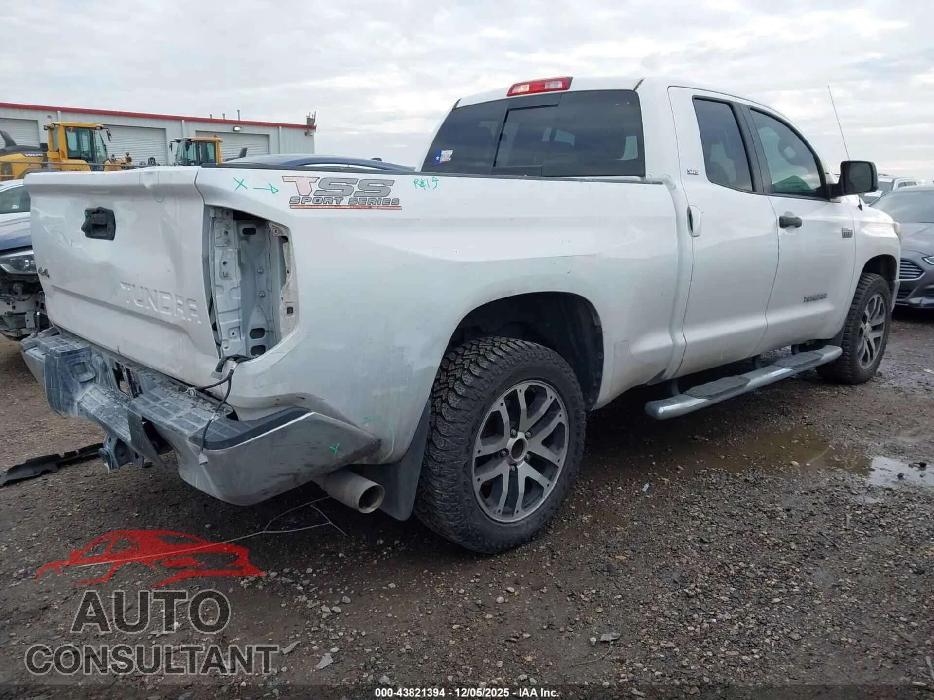 2018 TOYOTA TUNDRA Damaged VIN 5TFUW5F17JX716416 – dashboard