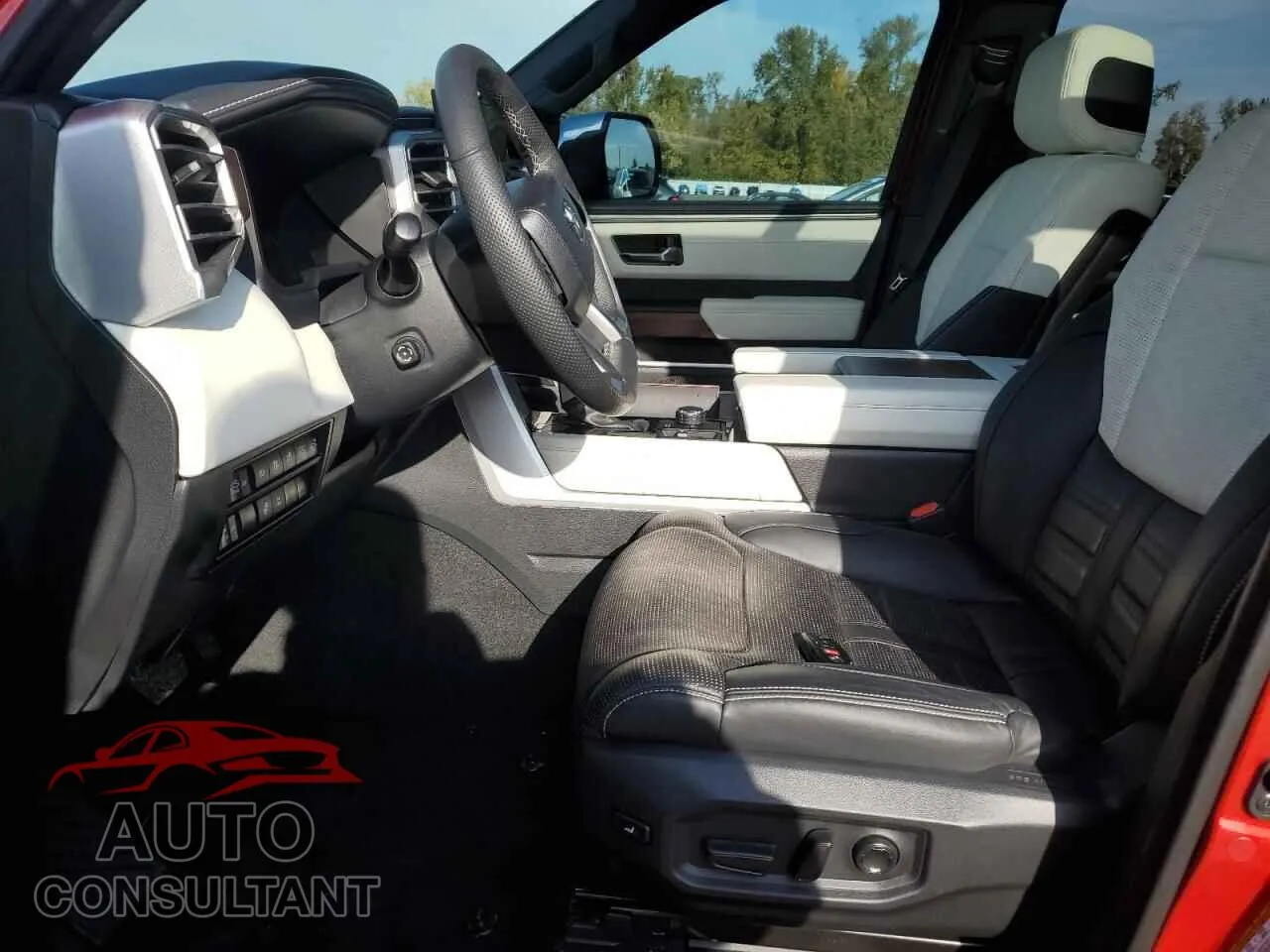 2023 TOYOTA TUNDRA Damaged VIN 5TFVC5DB4PX032442 – exterior detail