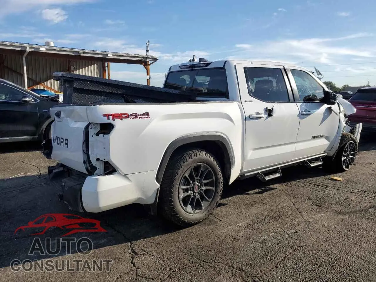 2024 TOYOTA TUNDRA Damaged VIN 5TFWC5DB7RX065569 – side profile