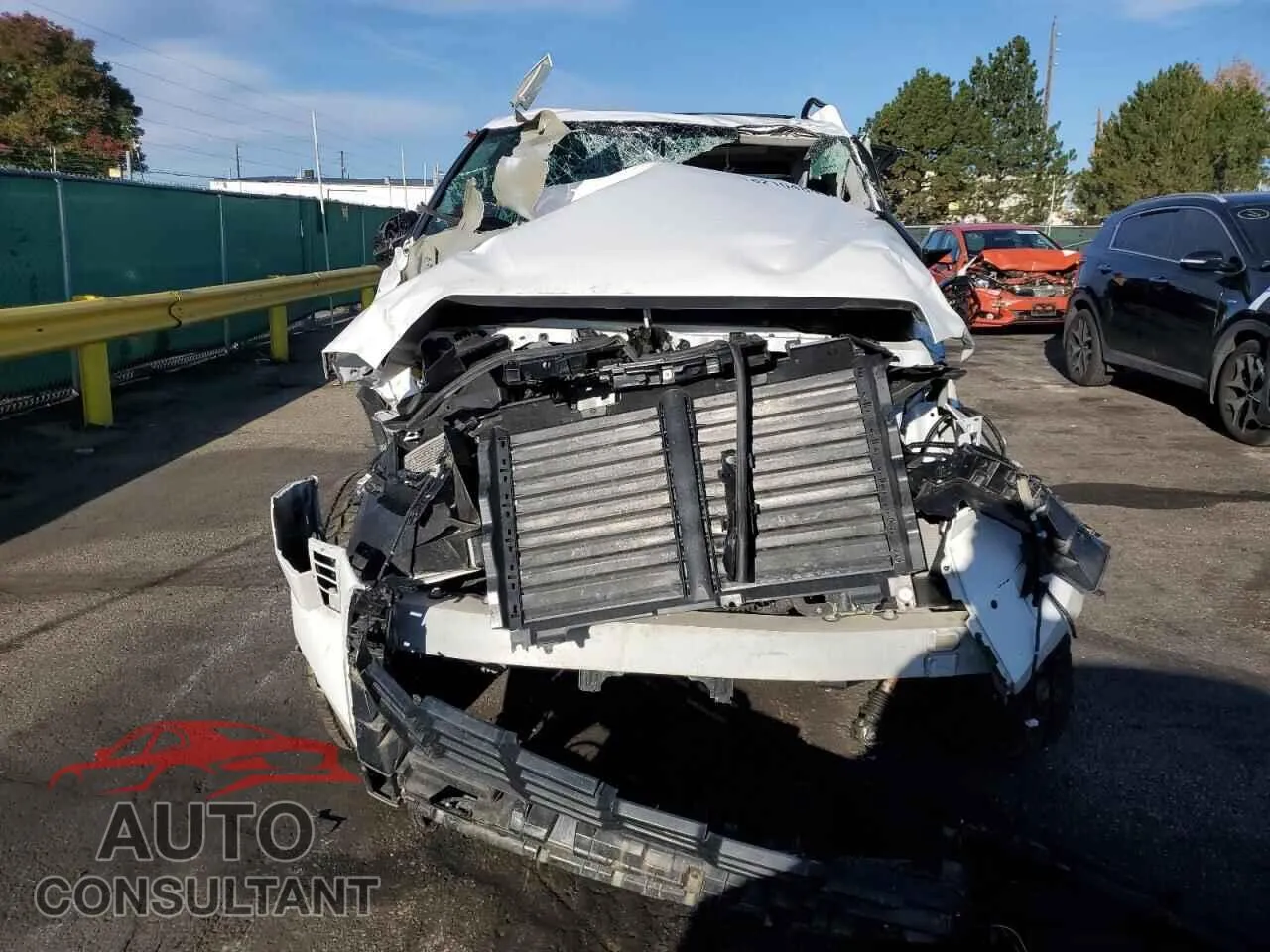 2024 TOYOTA TUNDRA Damaged VIN 5TFWC5DB7RX065569 – interior seats