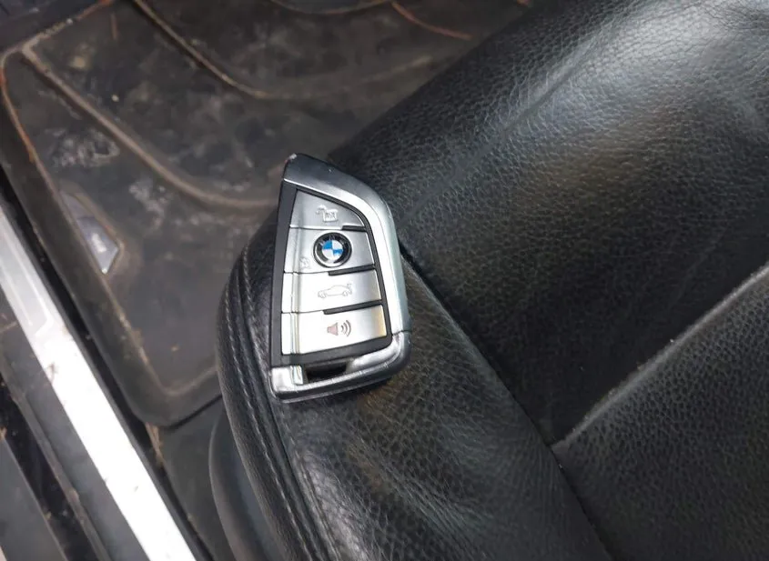 2018 BMW X5 Used VIN 5UXKR0C50JL071476 – photo 11