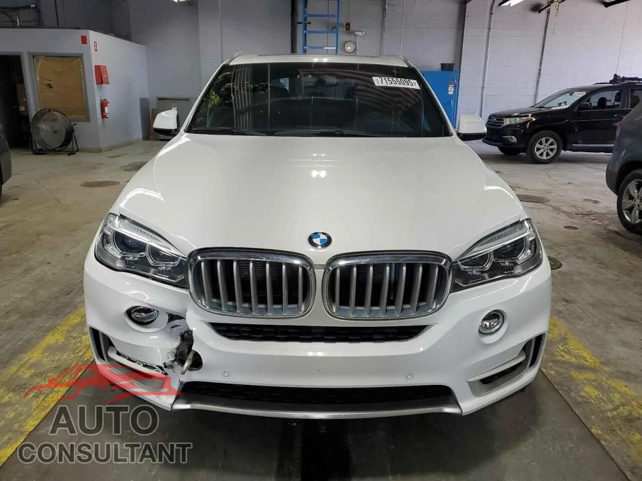 2018 BMW X5 Damaged VIN 5UXKR0C53JL077210 – interior seats 2018 BMW X5 Damaged VIN 5UXKR0C53JL077210 – interior seats