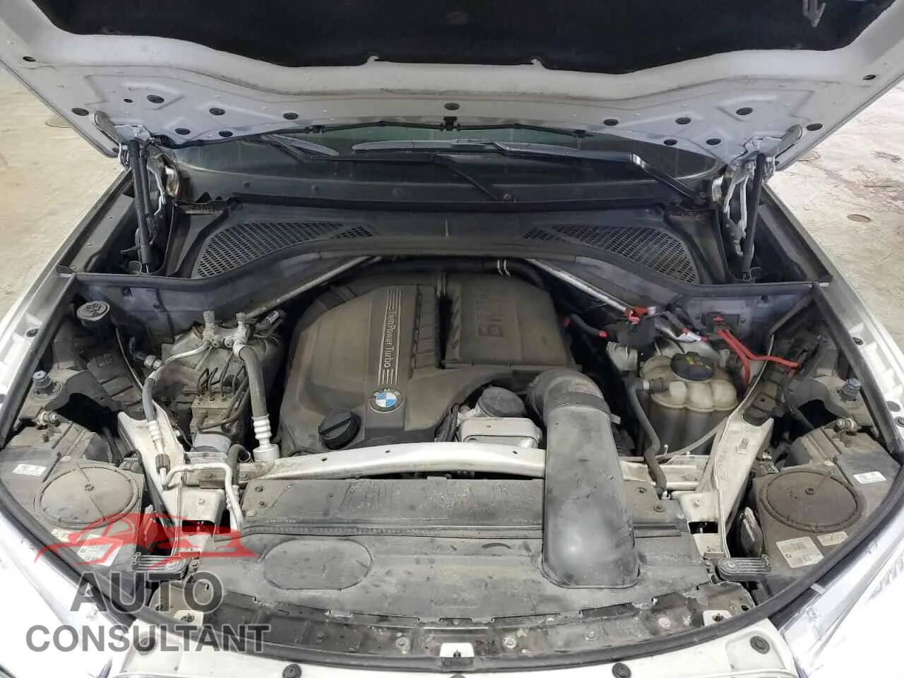 2018 BMW X5 Damaged VIN 5UXKR0C53JL077210 – photo 12 2018 BMW X5 Damaged VIN 5UXKR0C53JL077210 – photo 12