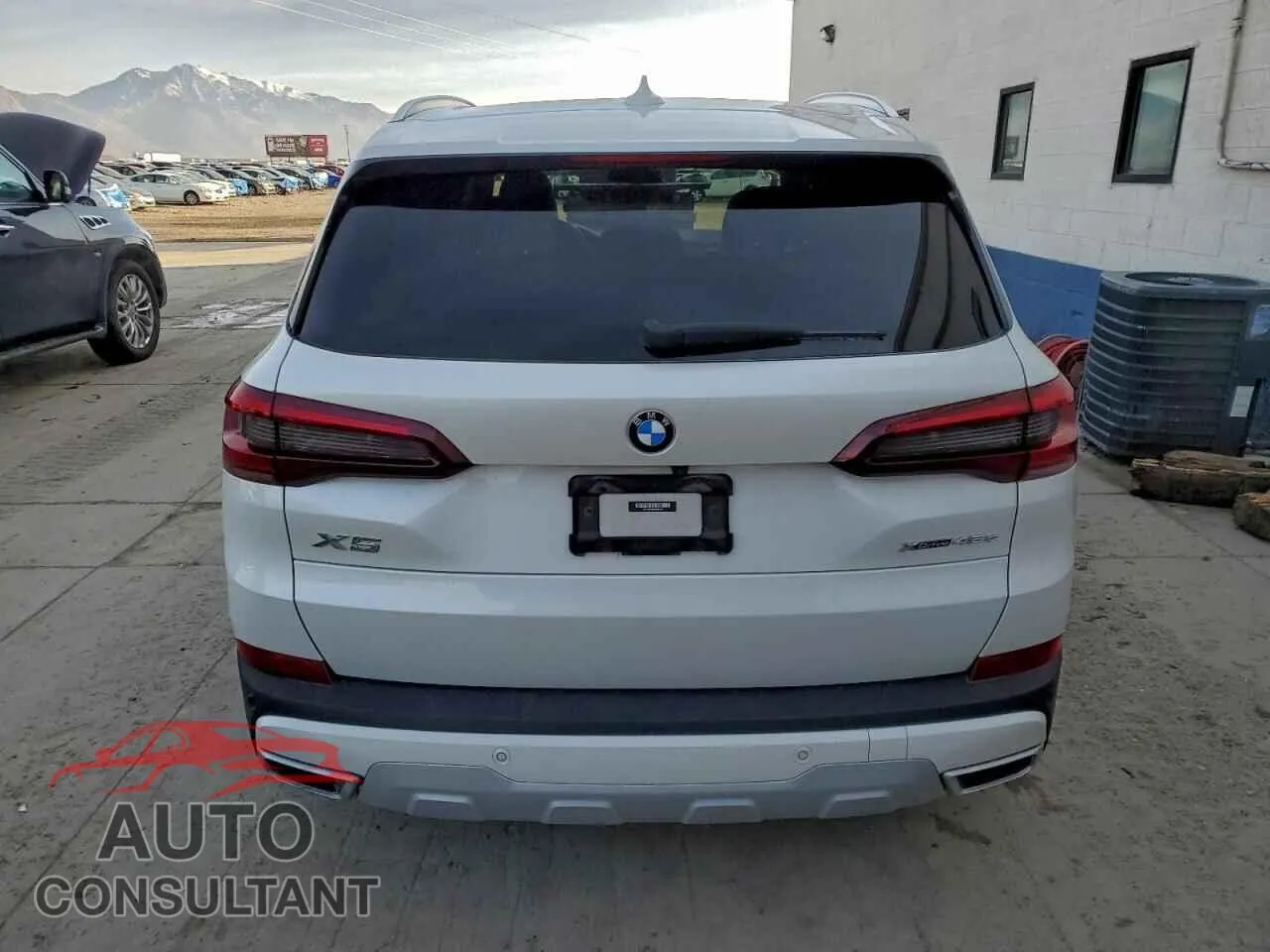 2021 BMW X5 Damaged VIN 5UXTA6C09M9D98191 – engine bay