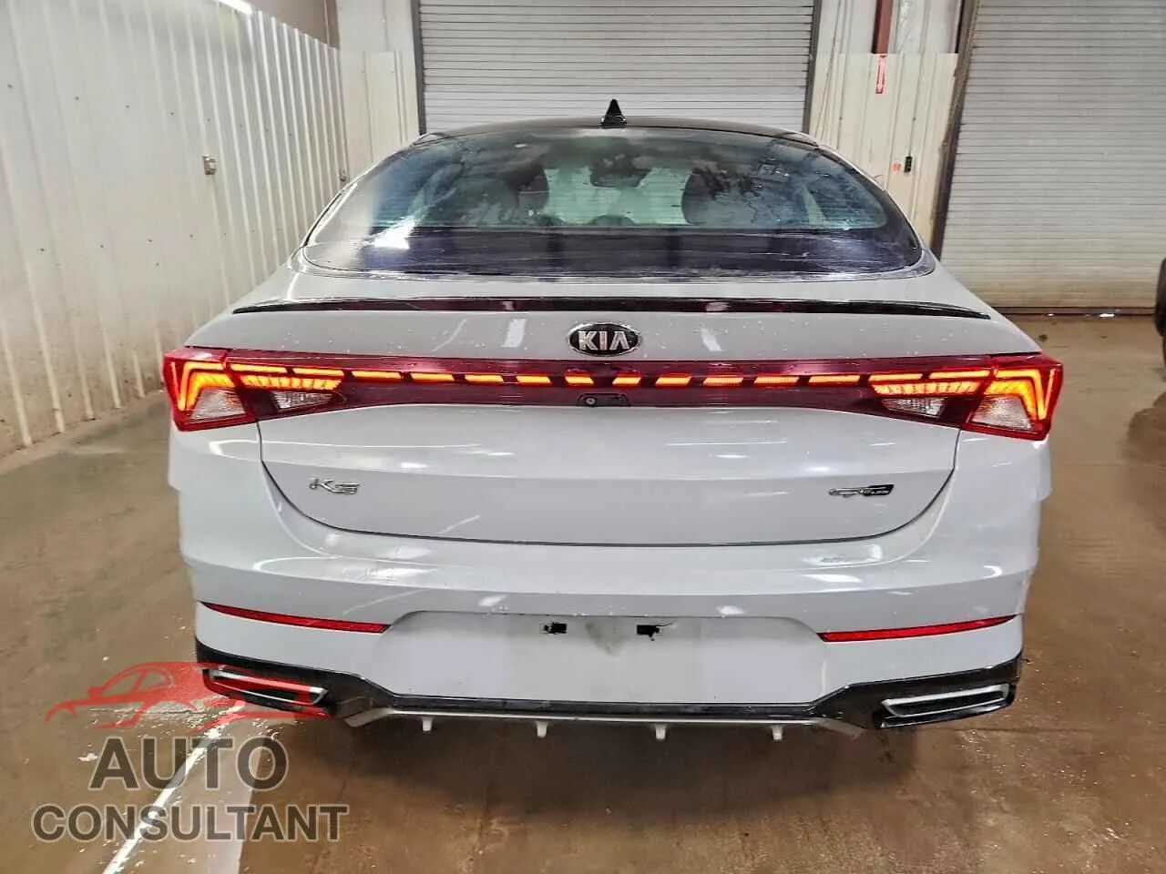 2021 KIA K5 Damaged VIN 5XXG64J24MG002634 – engine bay
