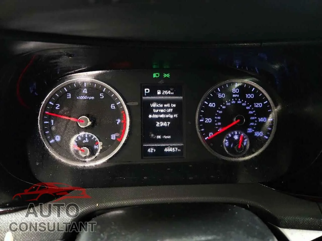 2021 KIA K5 Damaged VIN 5XXG64J24MG002634 – trunk area