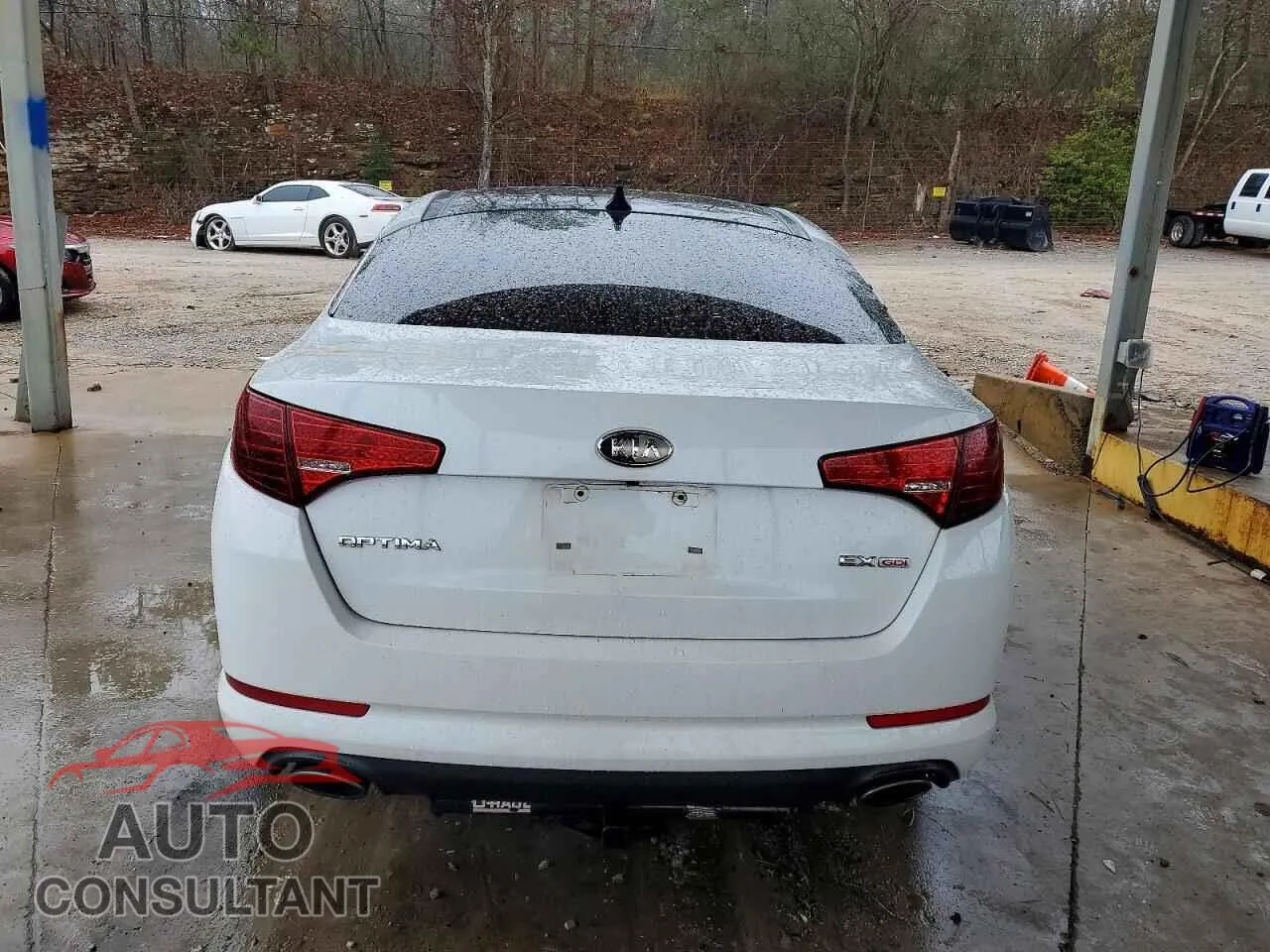2012 KIA OPTIMA Damaged VIN 5XXGN4A72CG024029 – engine bay