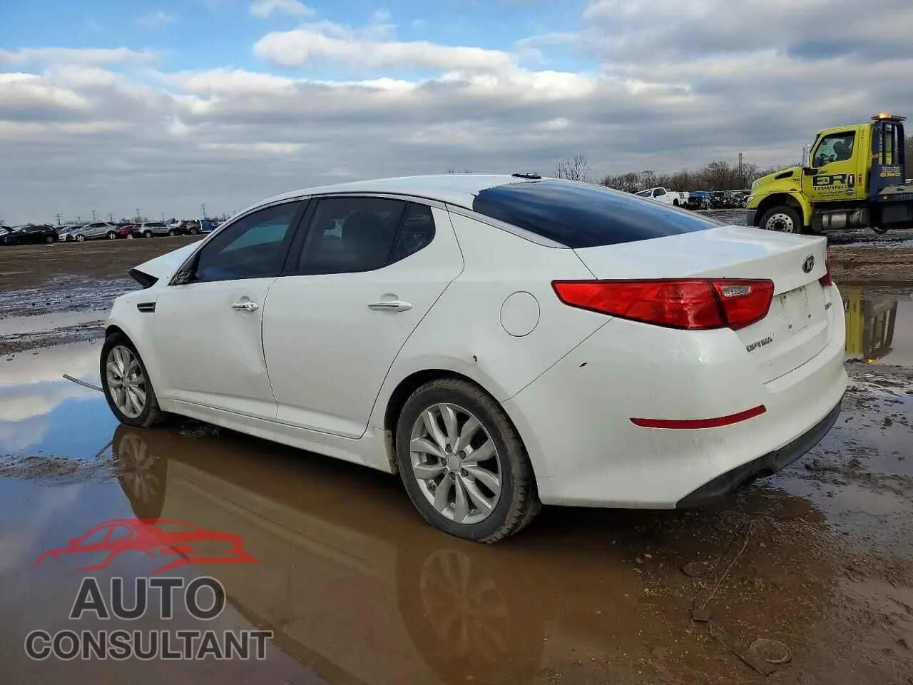 2015 KIA OPTIMA Damaged VIN 5XXGN4A72FG368917 – rear exterior