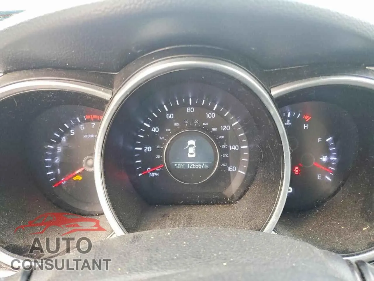 2015 KIA OPTIMA Damaged VIN 5XXGN4A72FG368917 – trunk area